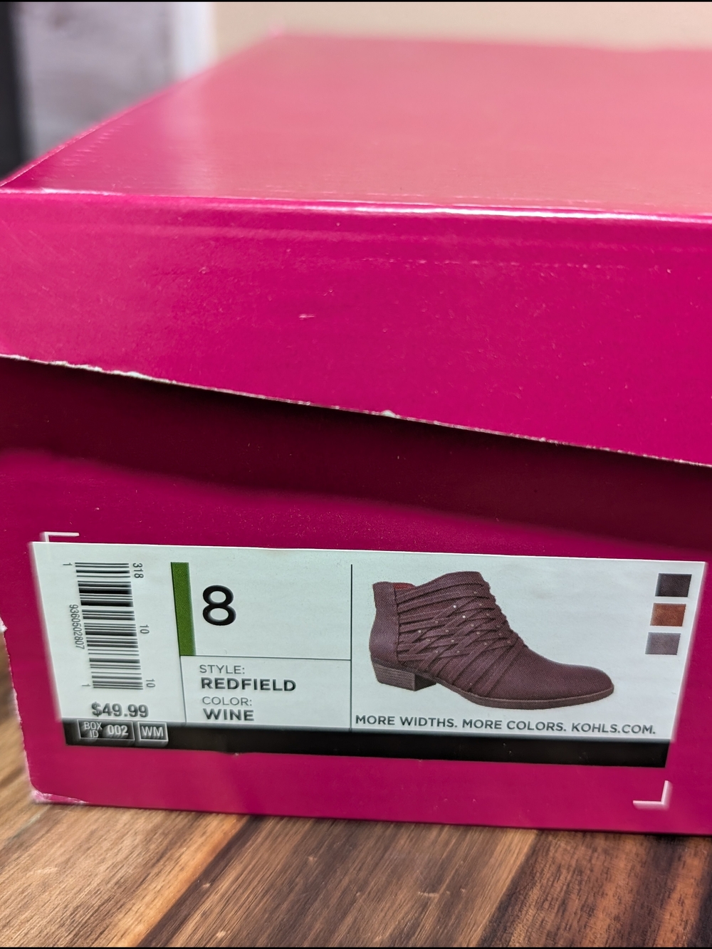 Women’s Refield So Ankle Boot in Wine/Burgendy Size 8